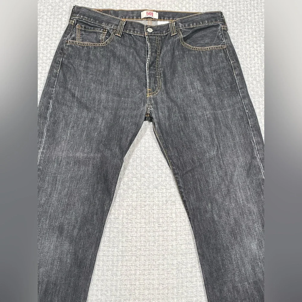 Men’s Levi’s 501 Straight Leg Button Fly 2009 Size 36x34 Gray/Black